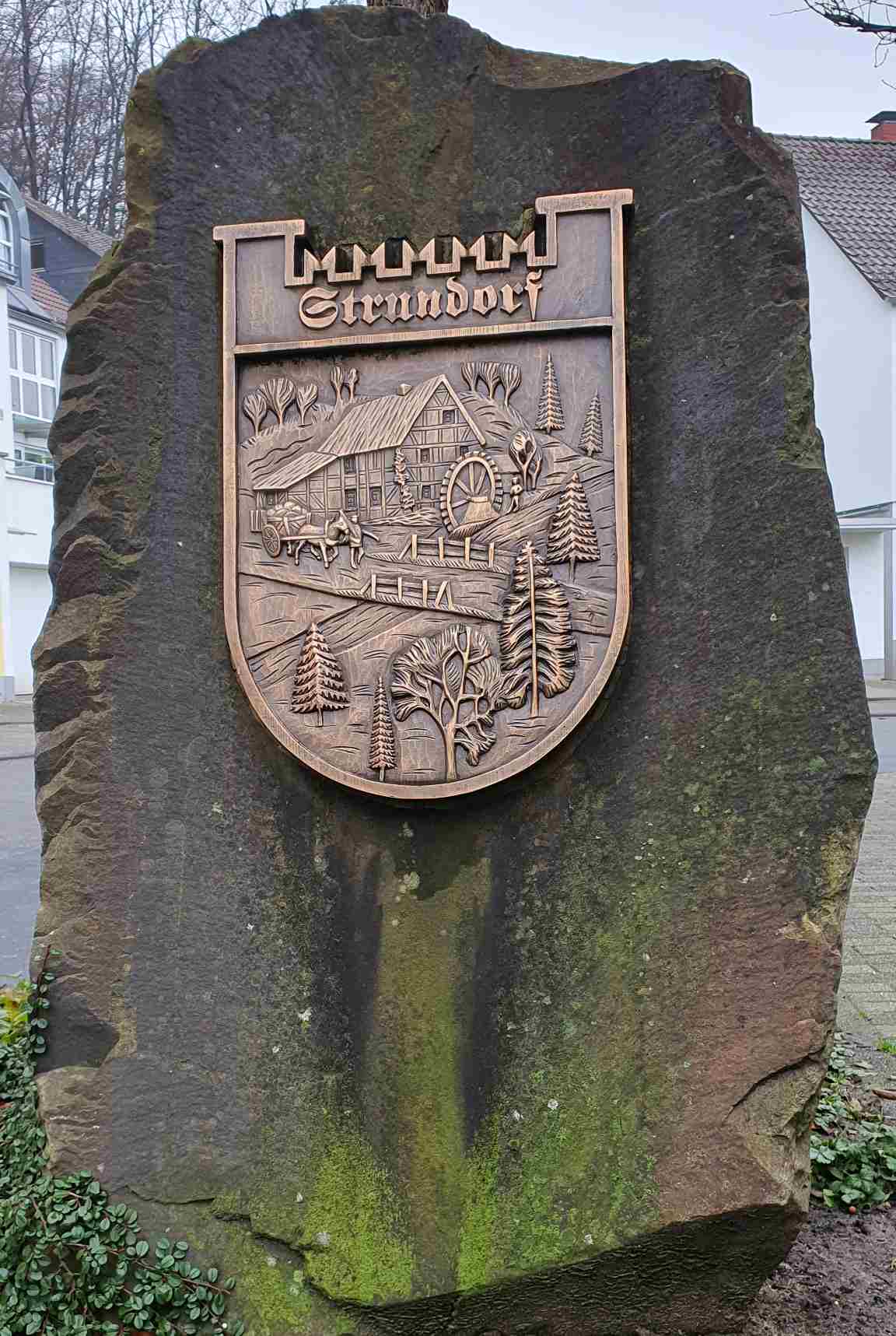 Das Strundorfer Monster: Ein Wohn‑ und Gewerbeprojekt verändert Strundorf